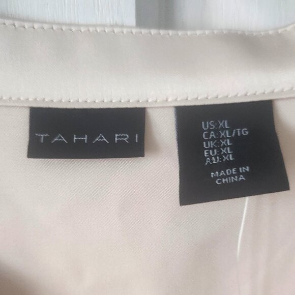 Tahari Cream Blouse - Picture 2 of 3